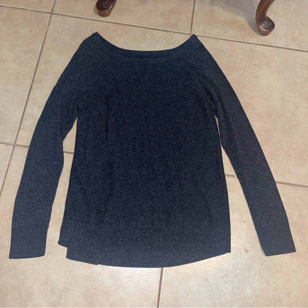 American Eagle Outfitters Long Sleeve